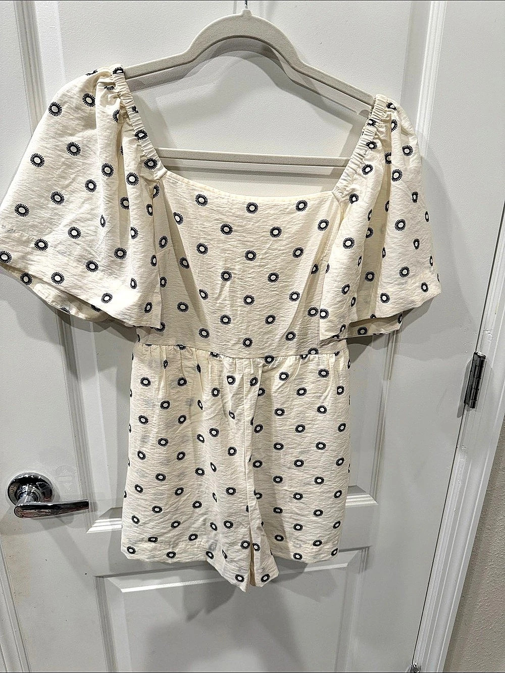 LOFT Printed Mini Romper in White & Black Size XXSP